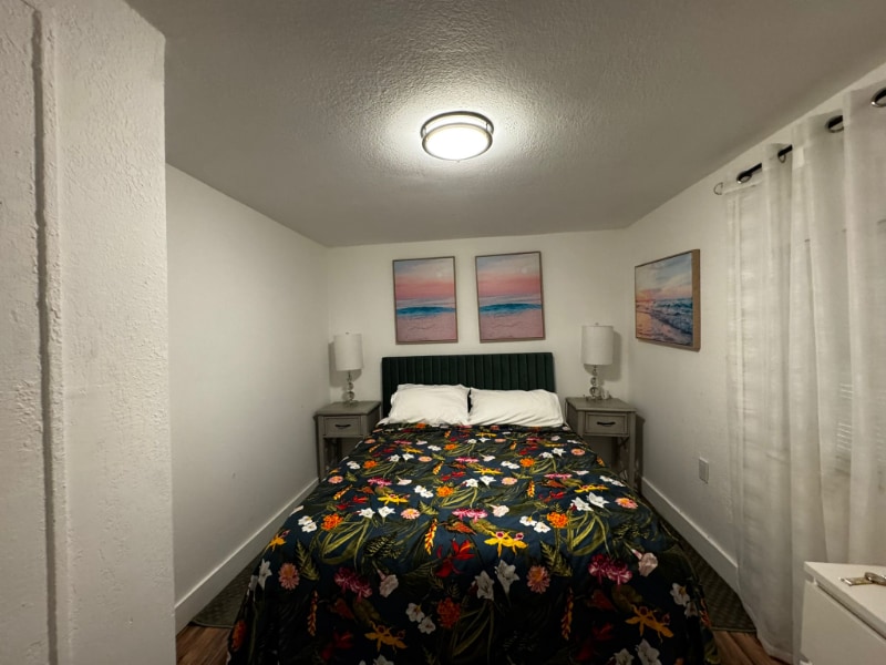 Photo - 160 NW 60th St