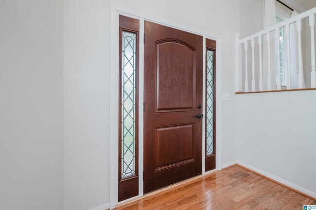 Foto del edificio - 5174 Redfern Way