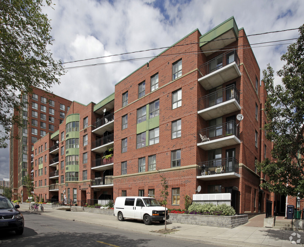 Building Photo - Niagara Neighbourhood Housing Co-operative