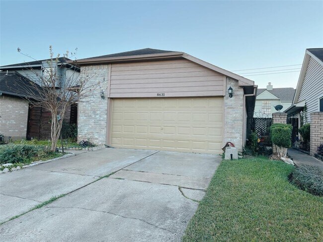 Building Photo - 8631 Vinkins Rd