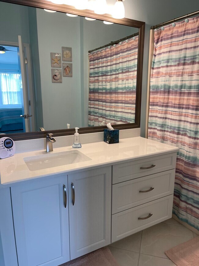 Foto del edificio - 1336 Mainsail Dr