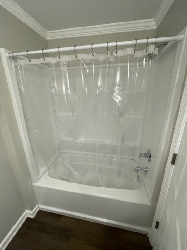 Foto del edificio - 1003 W B St