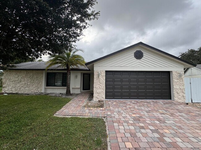 Foto del edificio - 1467 McDermott Ln