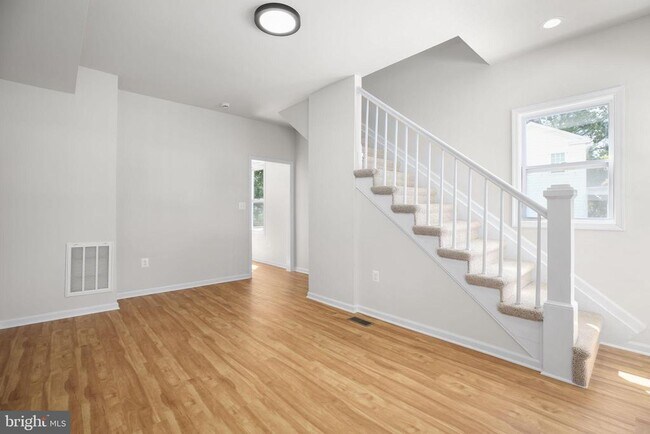 Foto del edificio - 1424 William St