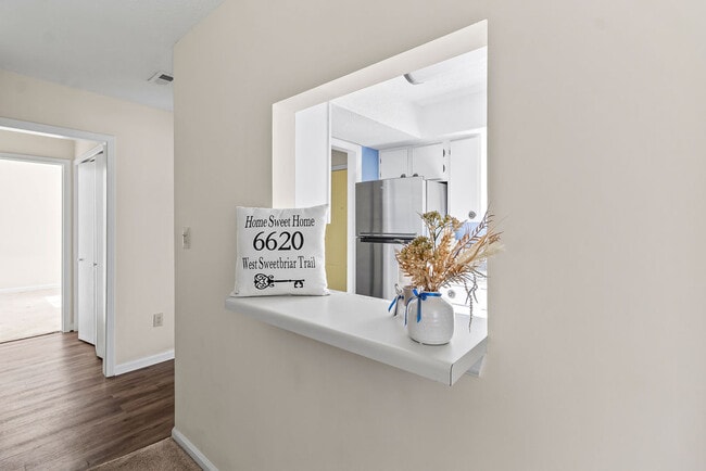 Photo - Sweetbriar Home