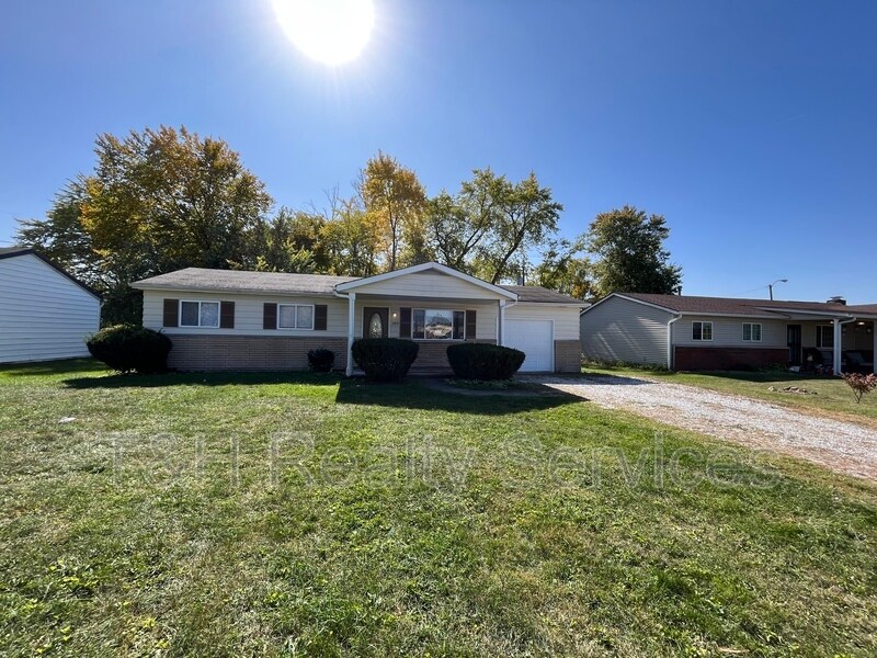 7209 Mortwood Ave, Indianapolis, IN 46241 House Rental in