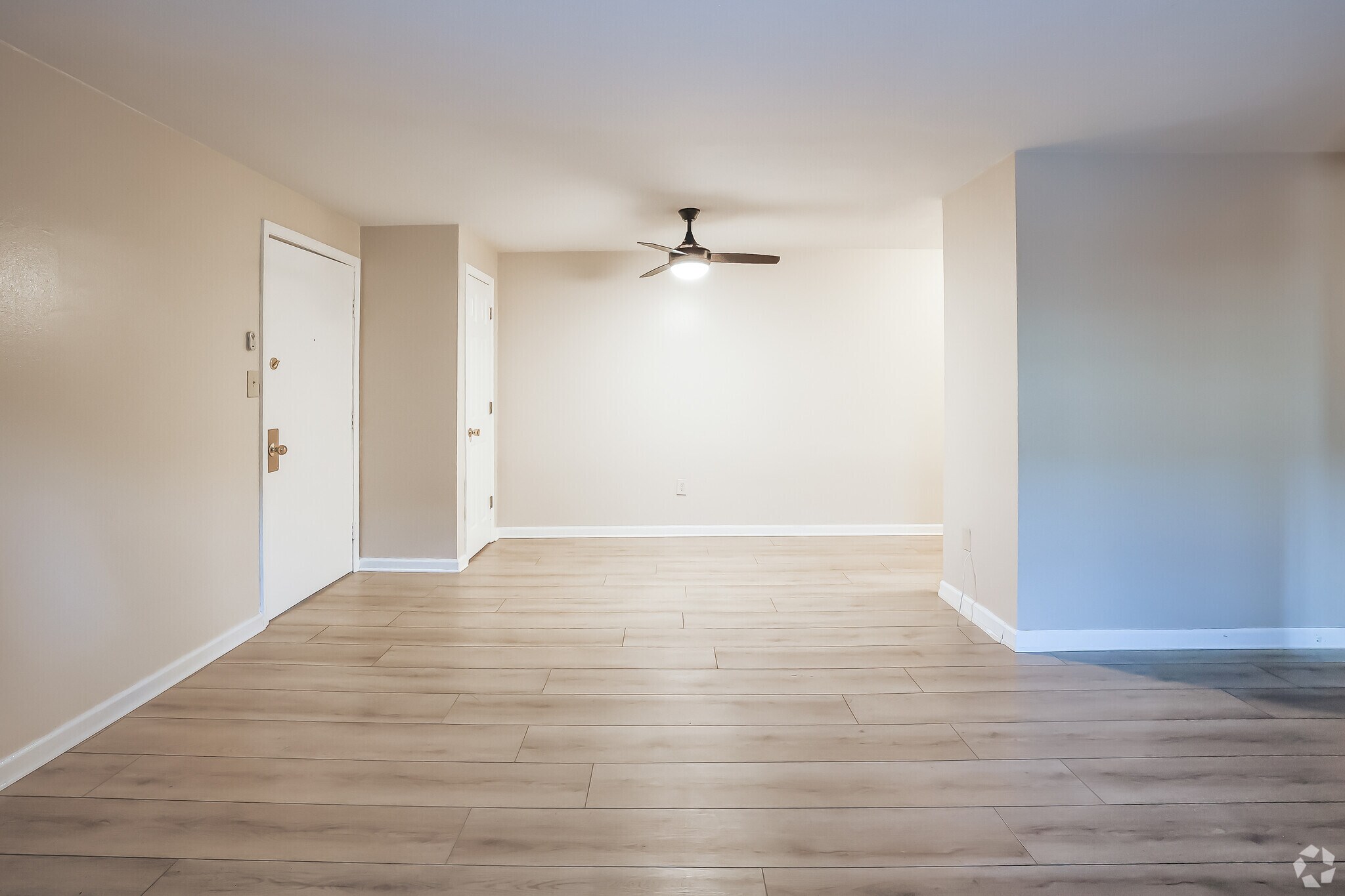 The Meadows Patio Apartments - HEAT INCLUDED! – photo 4