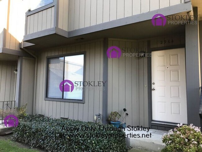 Building Photo - Stokley Properties Presents 2964 Estates A...