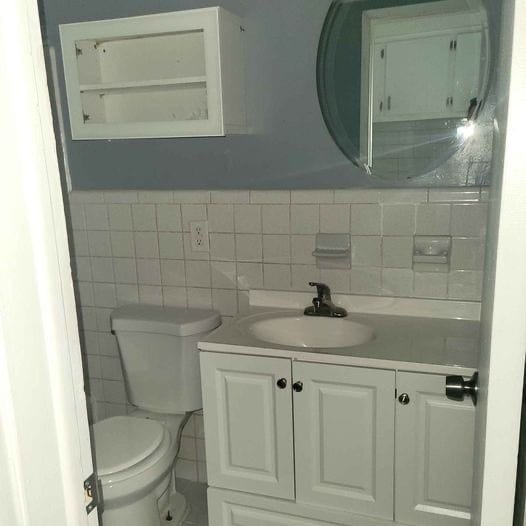 Foto del edificio - 1731 NE 60th St