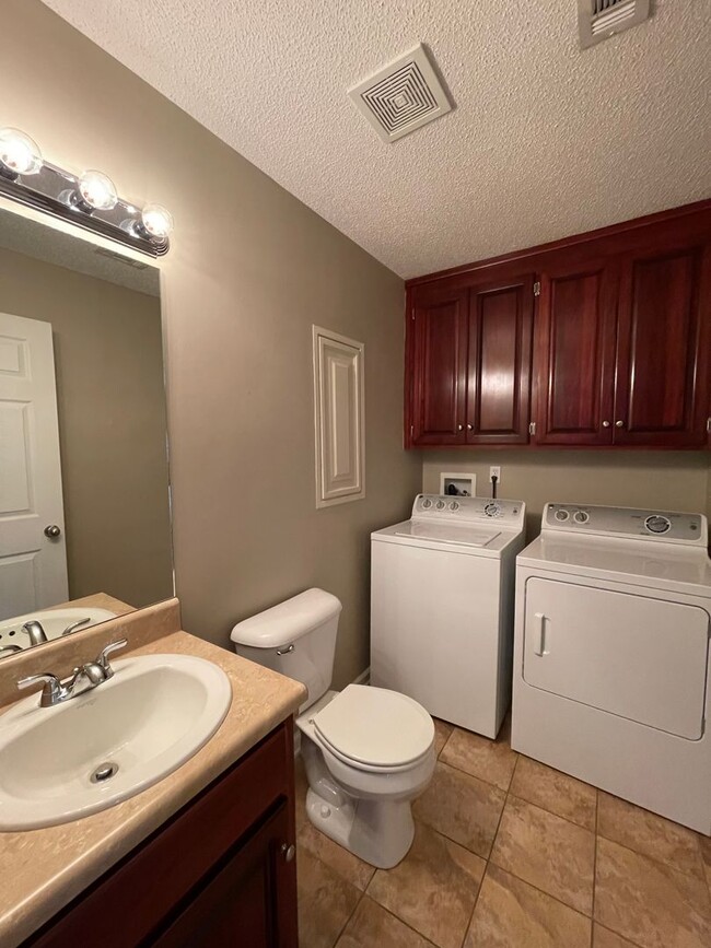 Building Photo - Wakefield Subdivision