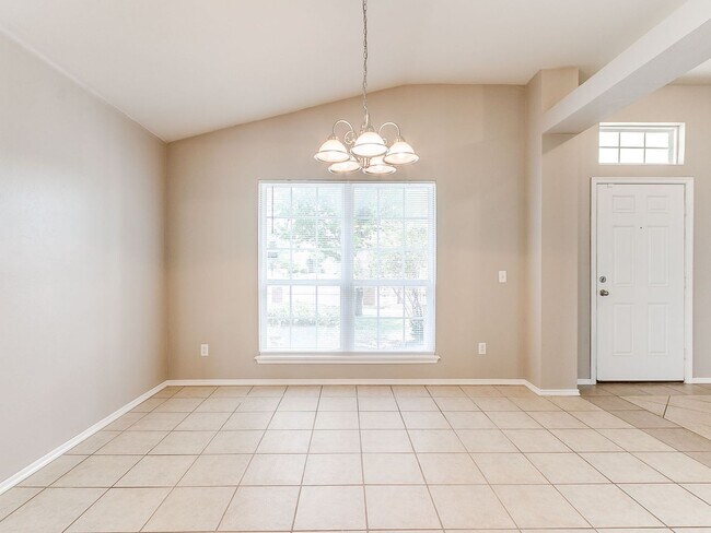 Foto del edificio - 2829 NW 182nd St