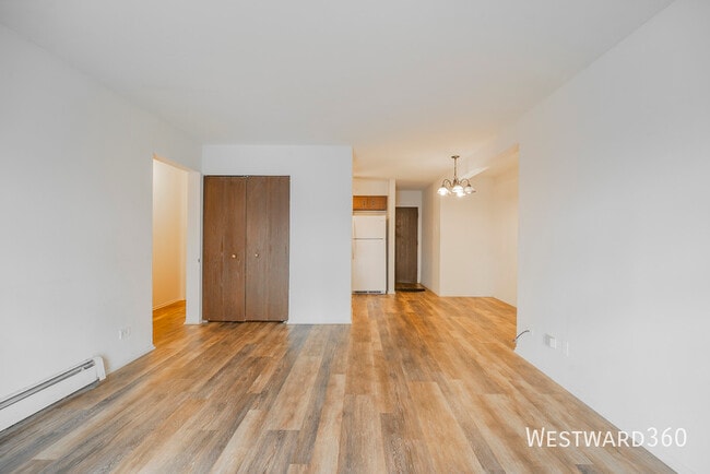 Foto del edificio - 10413 Dearlove Rd