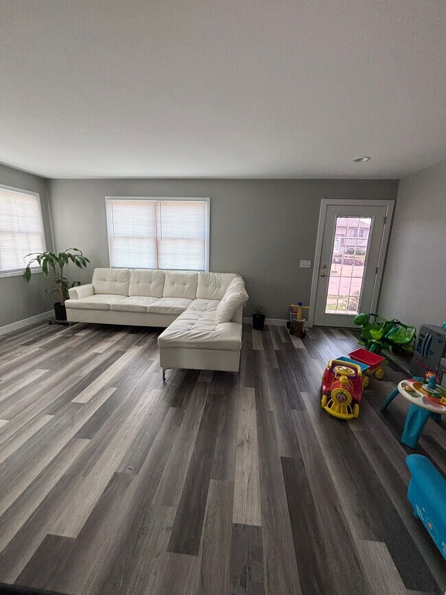 Foto del edificio - 2199 Sunnyslope Dr