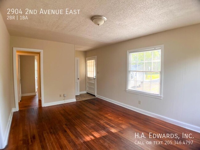 Foto del edificio - 2904 2nd E Ave