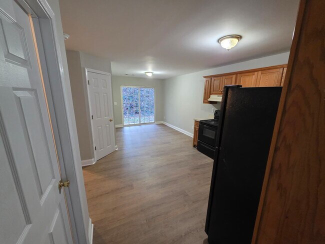 Foto del edificio - 79 Pine Crest Cir