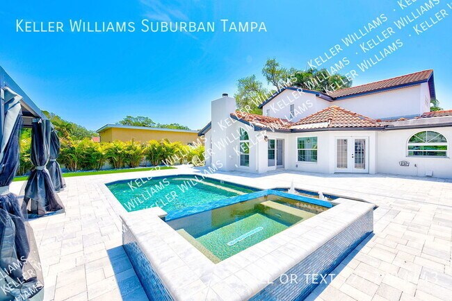 Building Photo - 4/3/2 pool home in Snell Isle