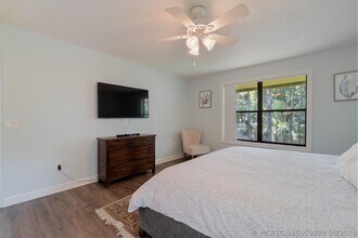 Building Photo - 13095 Belhaven Ct