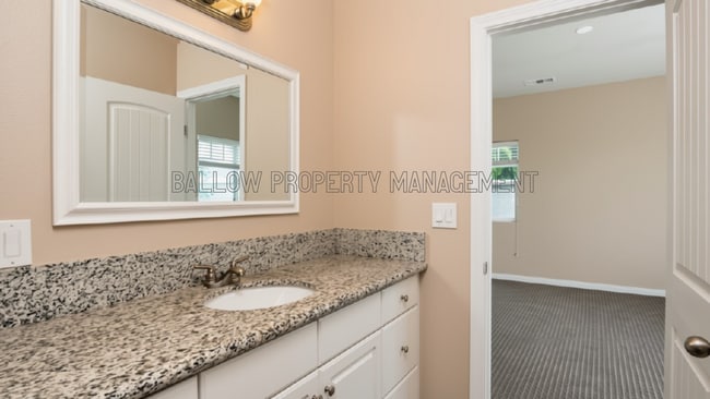 Building Photo - Coming Soon – Spacious 3-Bedroom Townhome with 2-Car Garage in Imperial Beach