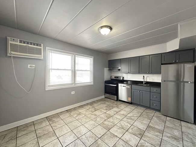 Foto del edificio - 3820 25th Ave