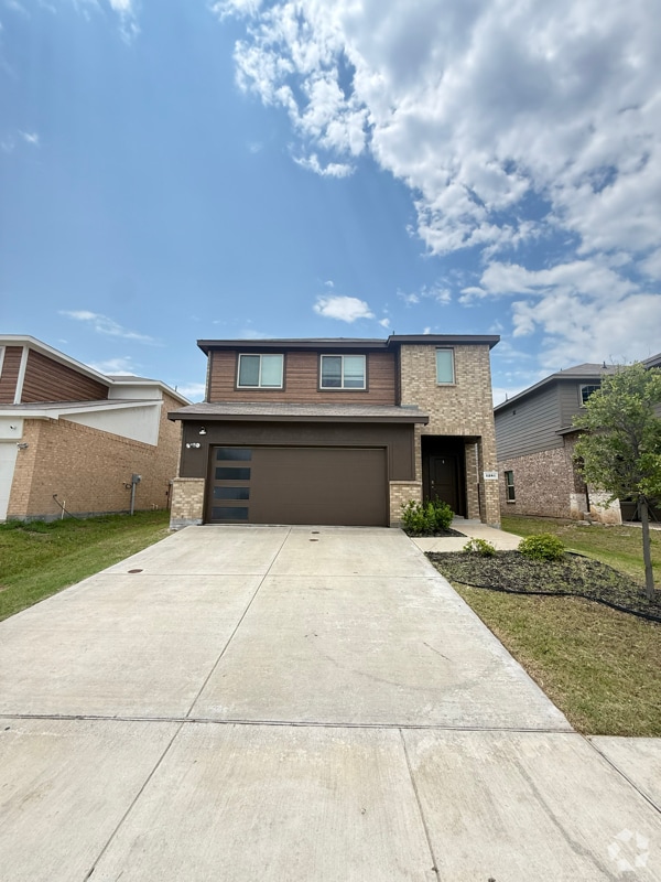 Building Photo - 1281 Delmita Dr