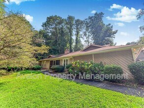Building Photo - 2026 N Cove Ct