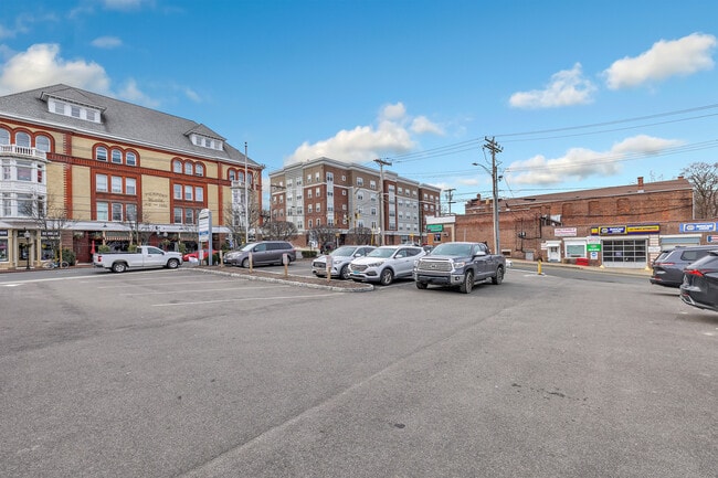 Foto del edificio - 475 Howe Ave