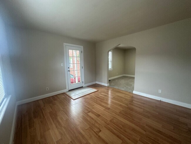 Foto del edificio - Updated 2-Bedroom Duplex in Cherokee Heights!