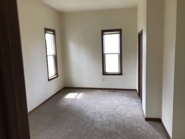 Foto del edificio - 3 Bedroom Home - Available 6/1