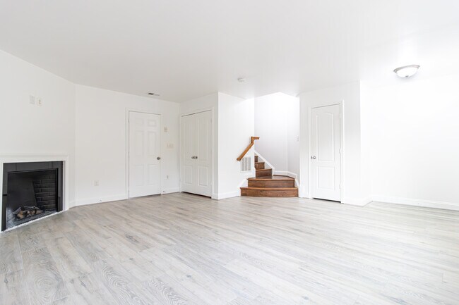 Foto del edificio - 2607 River Basin Ln