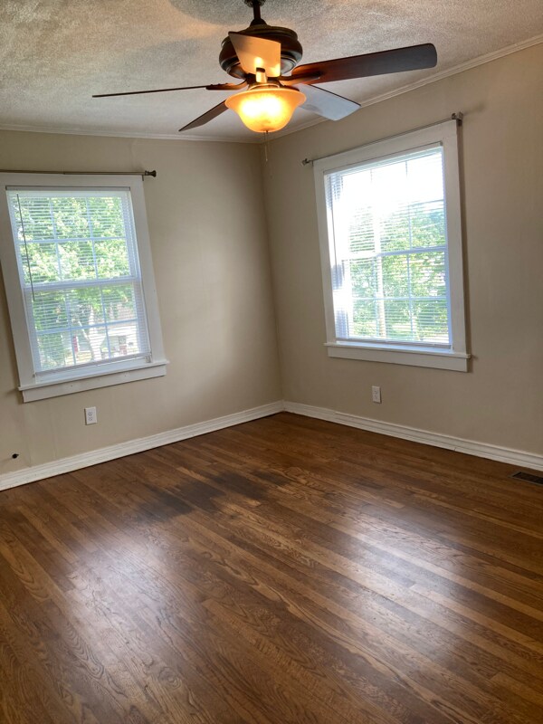 Foto del edificio - 1014 Johnson Ave