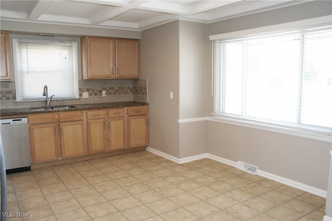 1269 Bonnie Ln Mayfield Heights, OH 44124 – photo 5