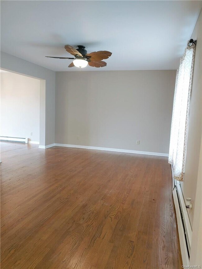 Building Photo - 3 Teneyck Ave