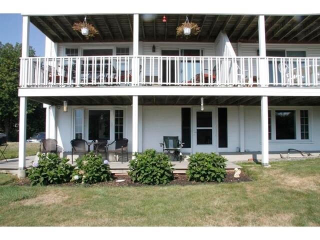 Foto del edificio - 42 Washington Rd