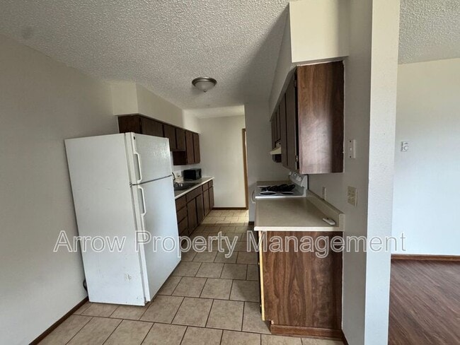 Building Photo - 600 S 7th St