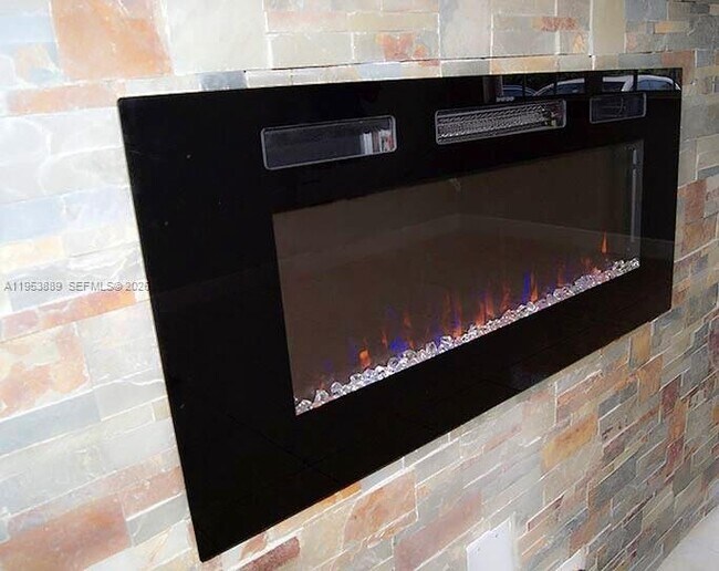 Building Photo - 601 NW 97th St