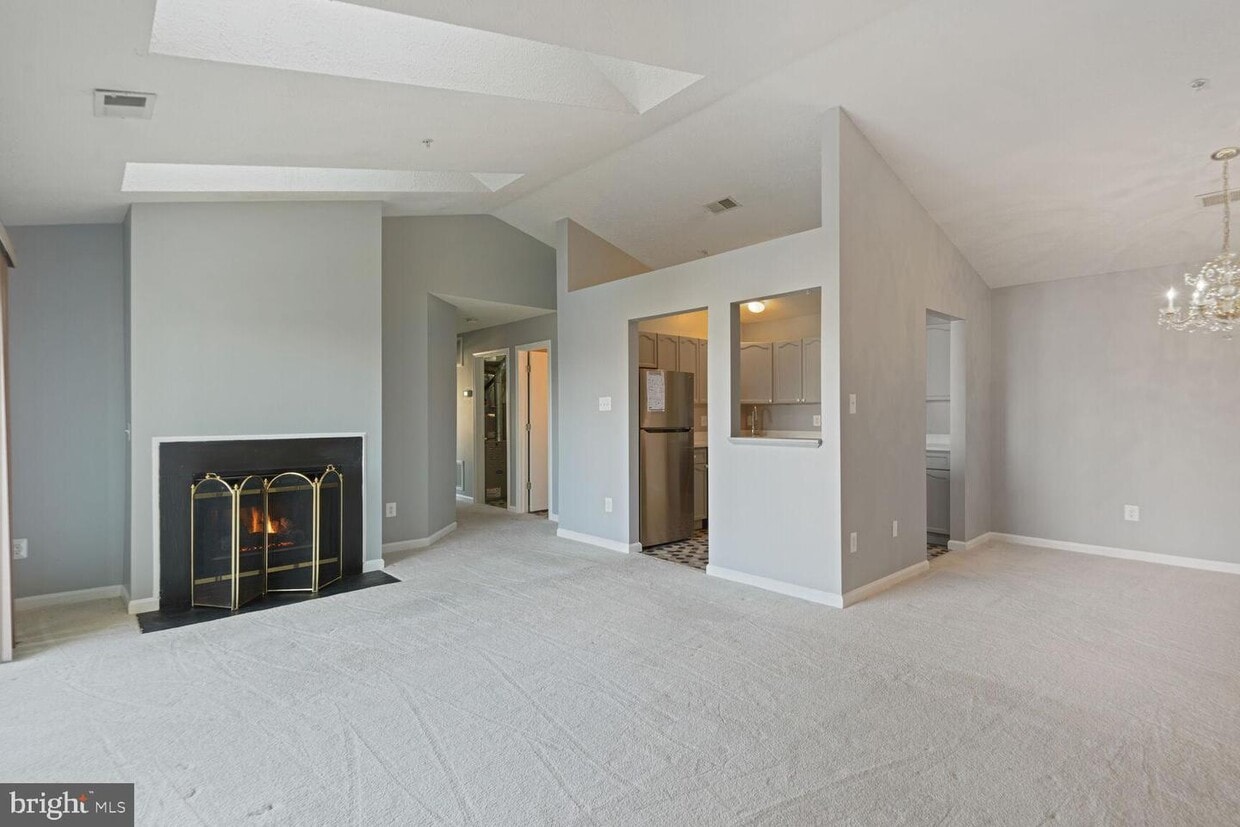 157 Brookland Terrace Unit 10, Winchester, VA 22602 Apartment for Rent in Winchester, VA