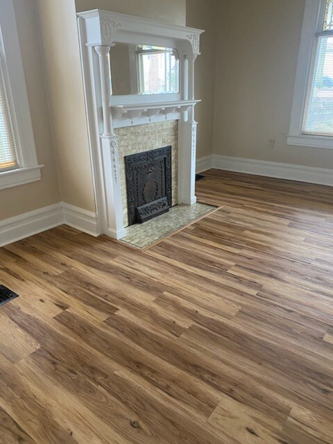 Sala de estar - 713 Bank St