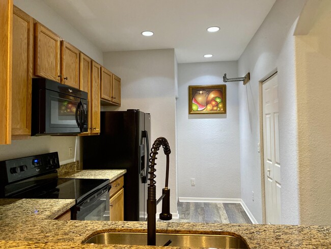 Building Photo - 342 Lake Monterey Cir