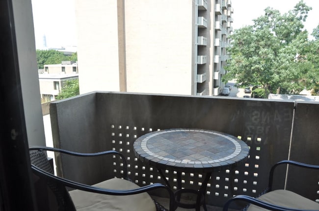 Photo - 1245 4th St SW Apartment