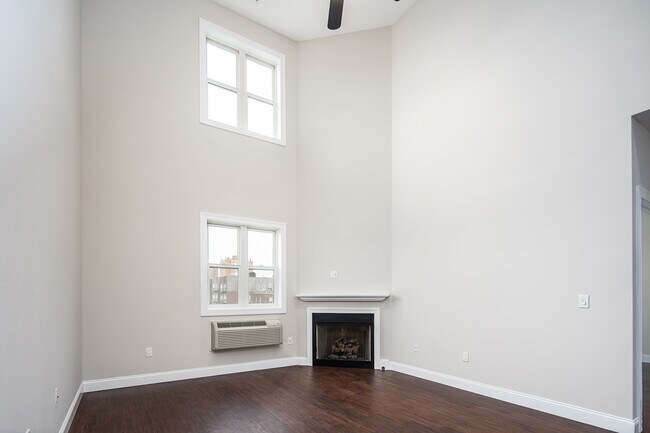 Foto del edificio - 6111 FILLMORE Pl