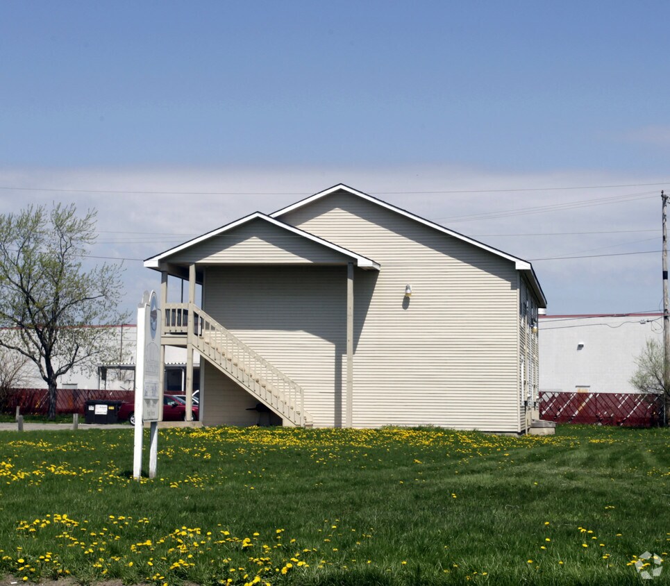 The Summit Ford Apartments South Bend, IN
