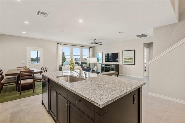 Foto del edificio - 1352 Eagle Ridge Trail
