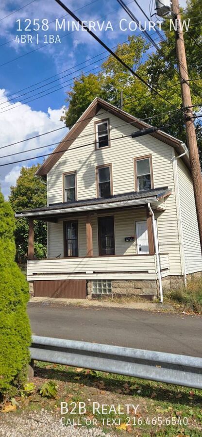 Foto del edificio - 1258 Minerva Ct NW