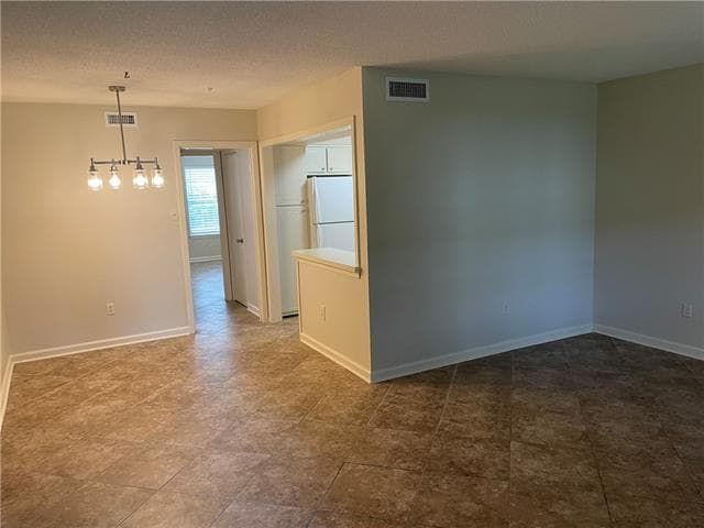 Building Photo - 2700 Whitney Pl