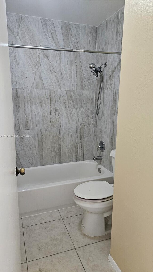 Foto del edificio - 8039 SW 21st Ct