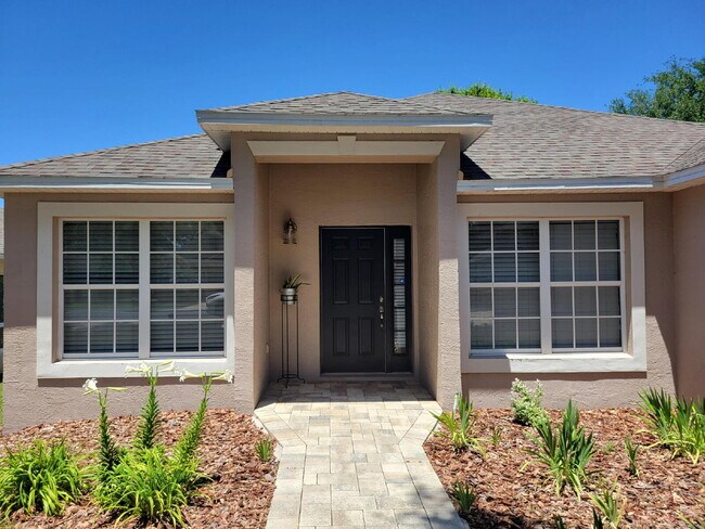 Building Photo - Cozy 2 Bedroom Home in 55+ Kings Ridge