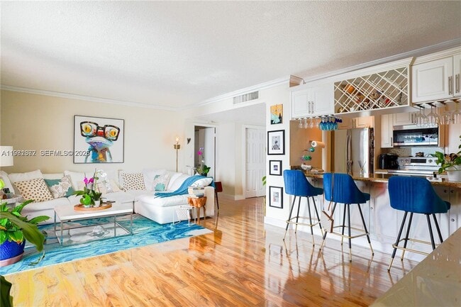 Building Photo - 11111 Biscayne Blvd
