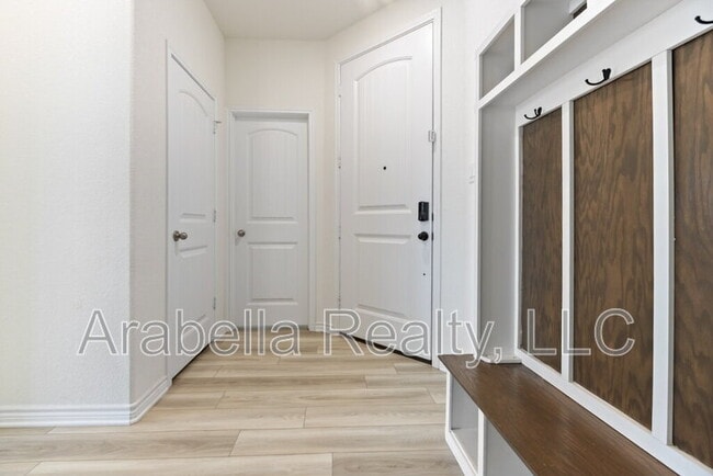 Building Photo - 11766 Black Rose