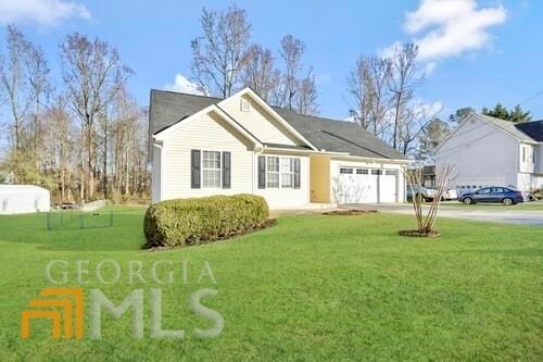 Building Photo - 217 Hunt Club Cir
