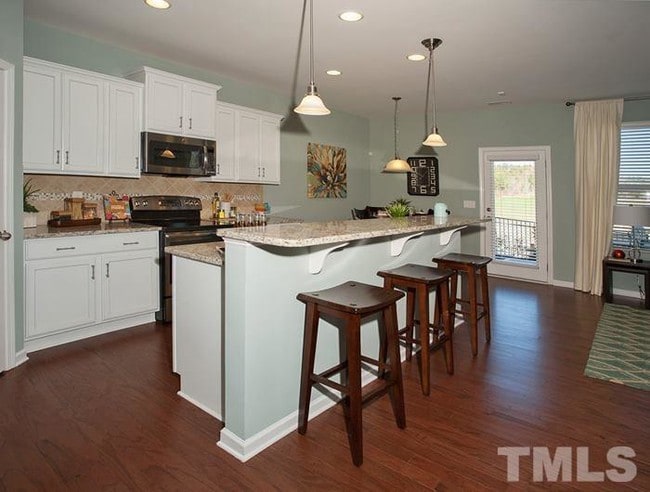 Foto del edificio - 4478 Middletown Dr